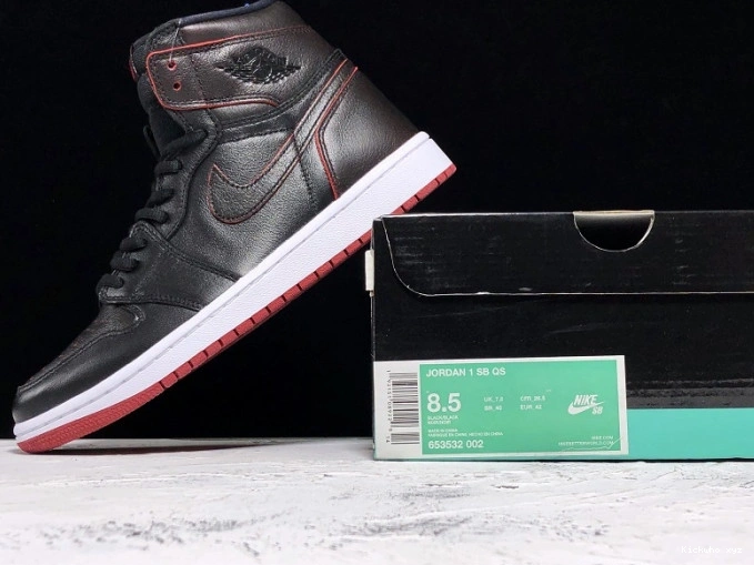 SB 1 Black Mountain Lance Jordan Air - 653532-002 0805